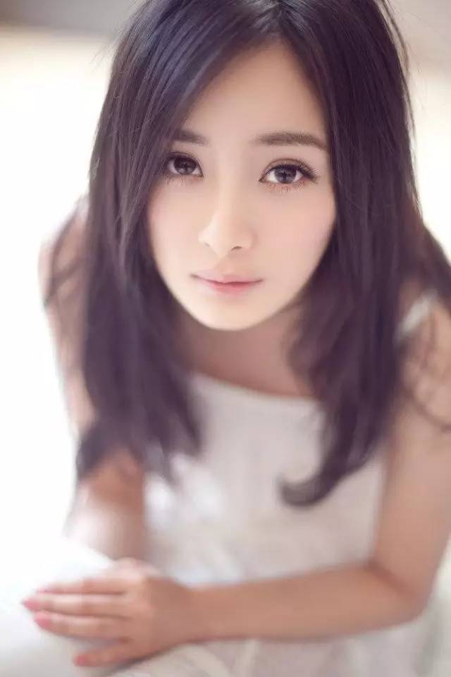 百丽破解版 热门1
